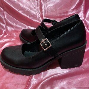 SODA Mary Jane Heels